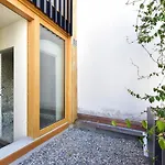 Hotel Rousseau 3*